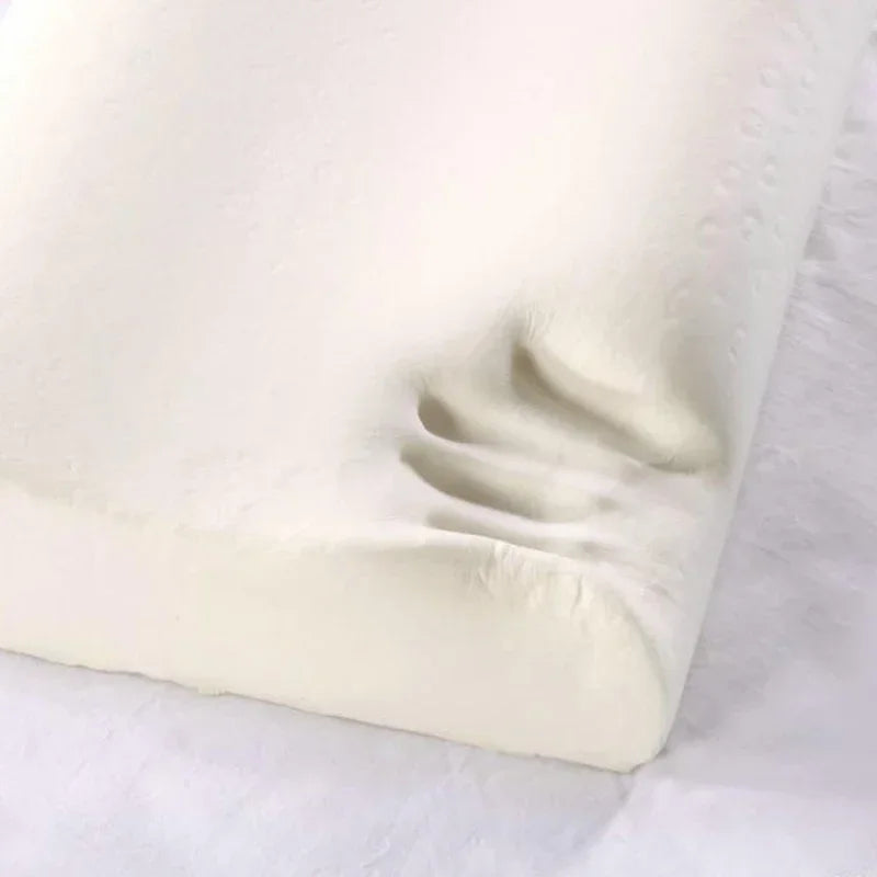 CloudRest™ Bamboo Memory Foam Pillow
